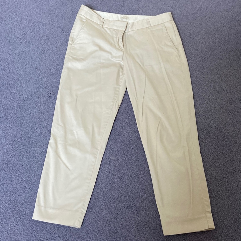 Jcrew cropped light tan pants. Size 6